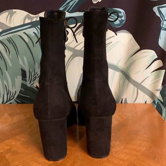 Lacey witch boots - Picture 3 of 9